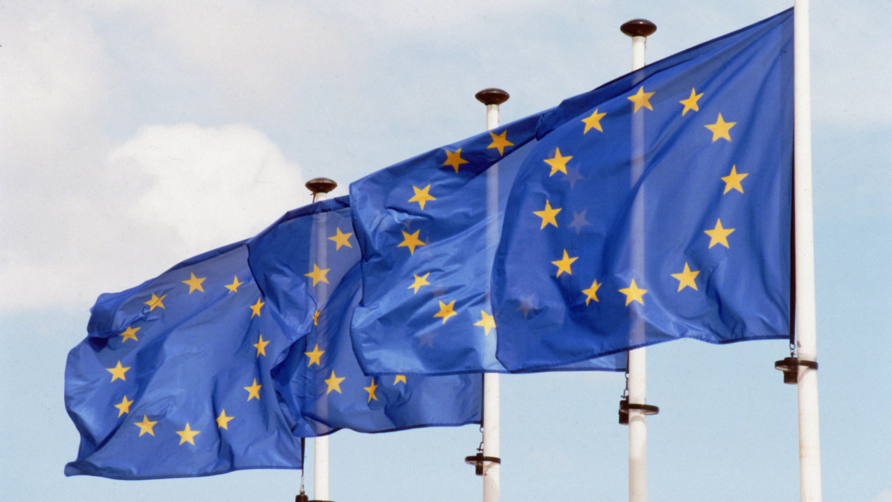 Blafrende flagg EU. Foto