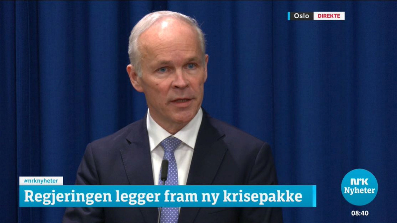 Pressekonferanse mann. foto