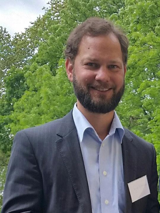 Foto: Henrik Bjørnebye smiler.