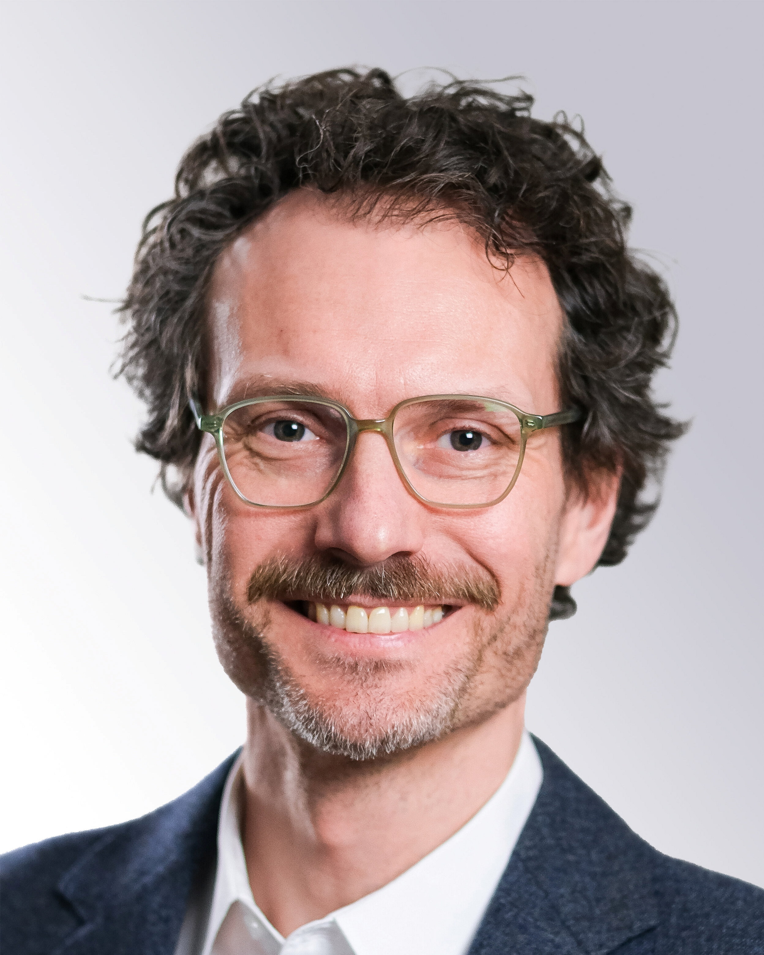 Portrettfoto av Julius Rumpf.